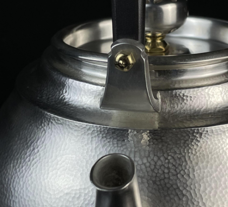 Plain Silver Pot | A Study in Simplicity and Forged Form