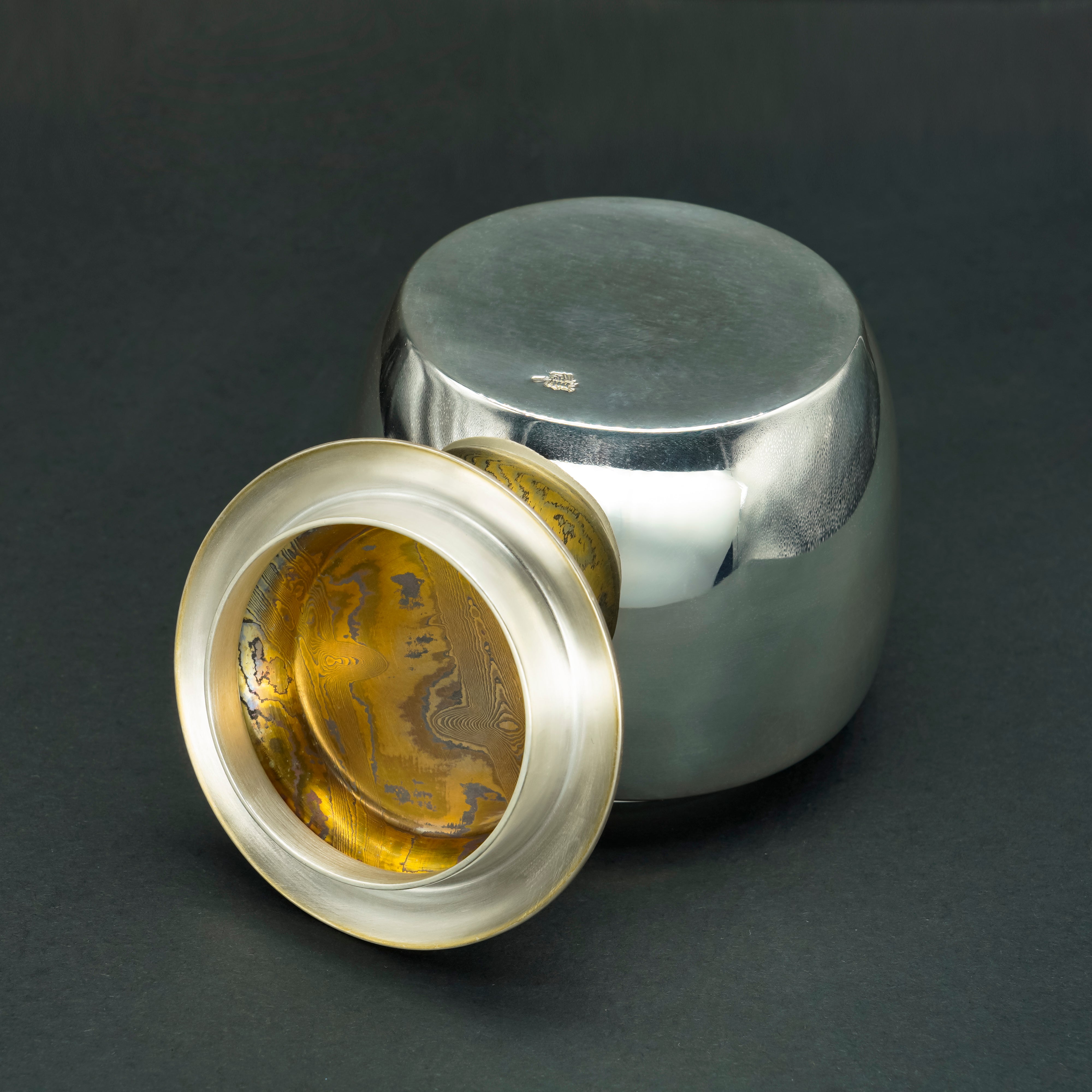 Cloud Amber — Handcrafted Yunpo Silver Tea Caddy with Mokume-gane Lid